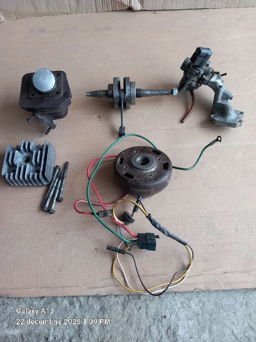 Piese scuter honda  peugeot,kimco ( motoreta,moped)