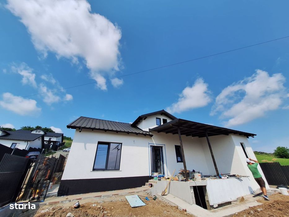 Casa 3 dormitoare,finisata, Margineni