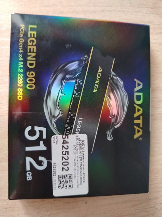 SSD от ADATA на 512гб новый