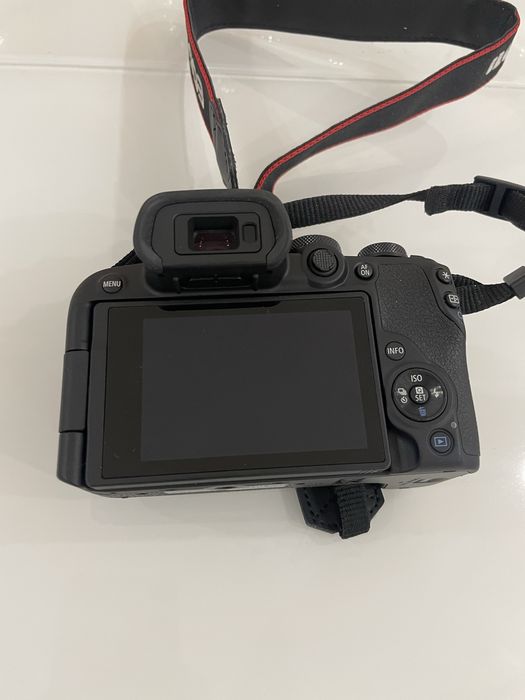 Canon EOS R10 Kit 18-45mm