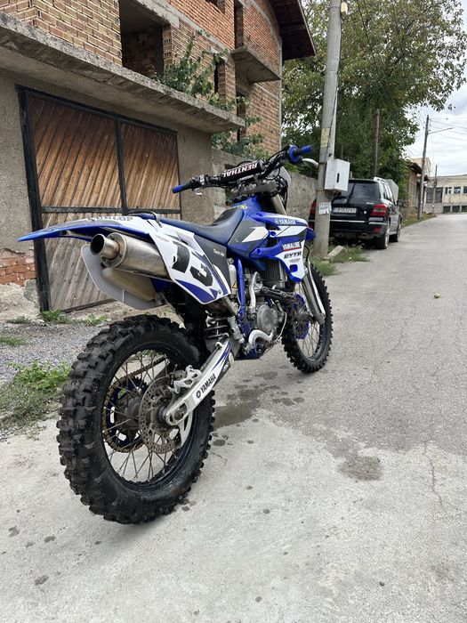 Yamaha wr450f.