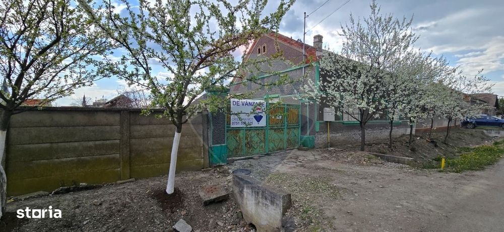 Casă cu potențial, aproape de centru – Socodor, jud. Arad