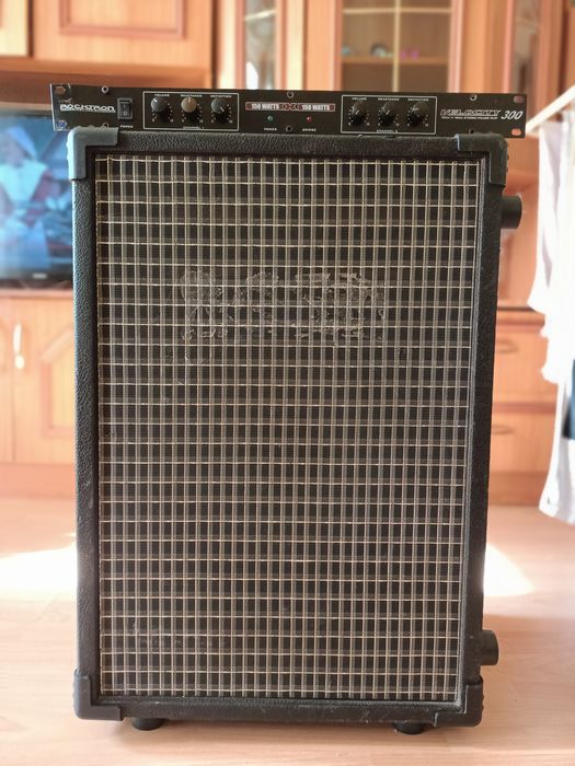 Vând urgent Cabinet Chitara eminence