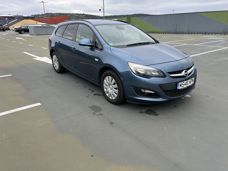 Opel Astra 2015 Euro 6, impecabil