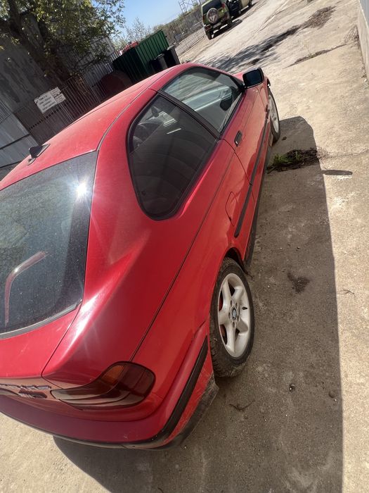 BMW e36 1.8  НА ЧАСТИ