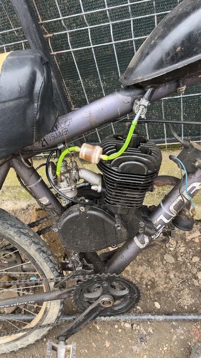 Scuter 100cc .....