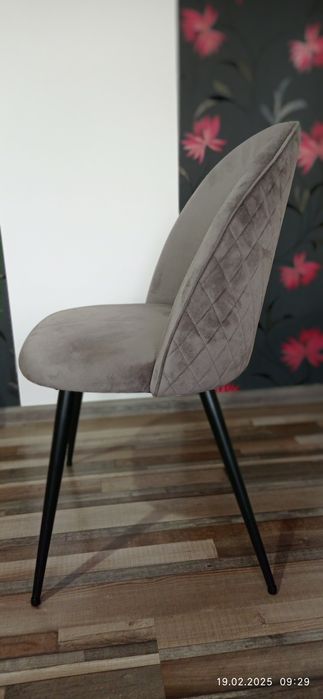 Scaune  universale(4 bucății)