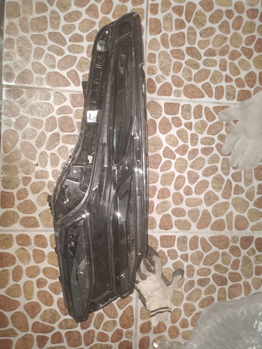 Оригинал запчасти фара