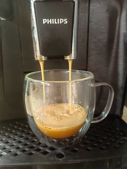 Philips Late Go  - seria 3200  в оригинален кашон и консумативи в комплекта . Внос от Австрия,