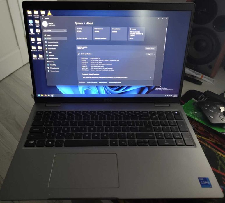 Dell Latitude 5520 i7-1165G7 / 2.8Ghz Quad / 32gb RAM / 512 Gb SSD M2