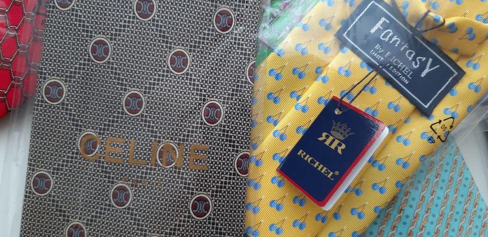 Копринени Вратовръски и ръкавели