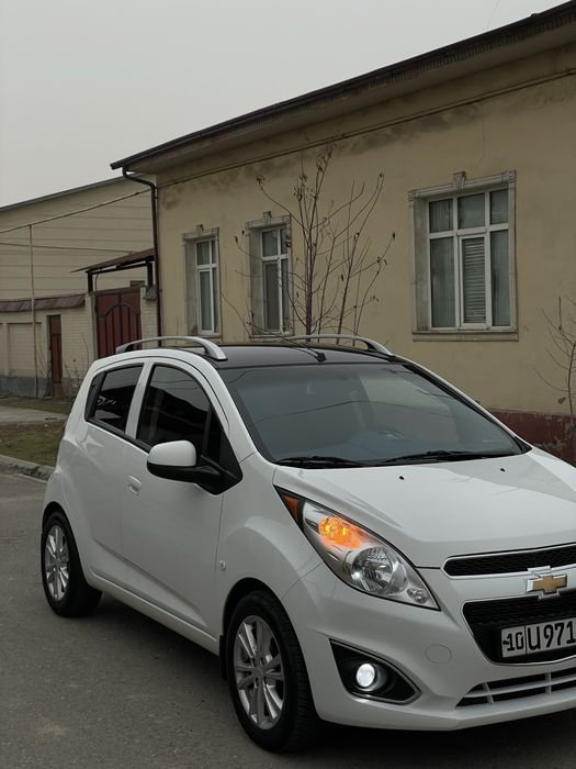 Chevrolet Spark 2022 — 3