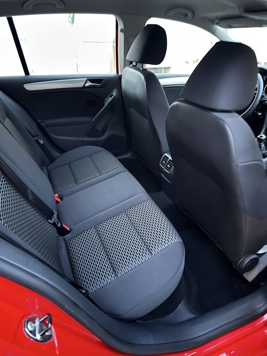 Volkswagen Golf 6 1.6 TDI 105 CP Euro 5 – 2011