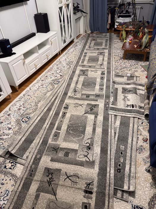 Продам Ковры коврики в коридор