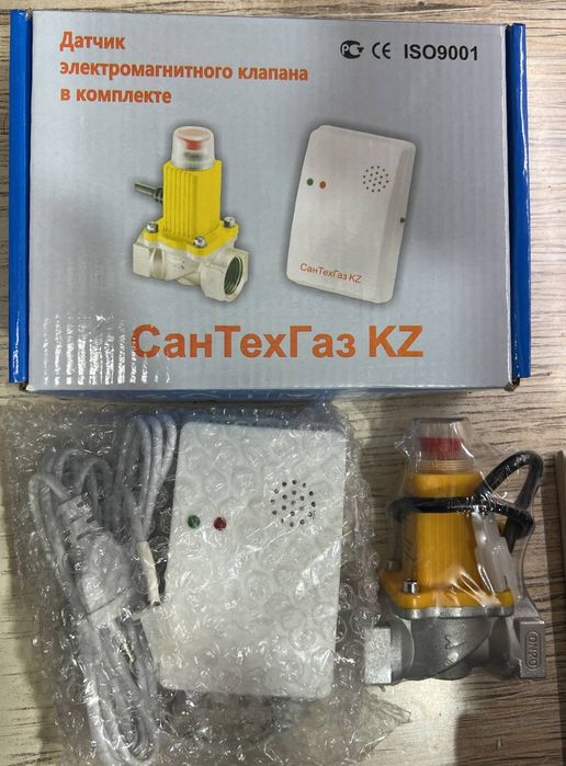 Манометр Манометр. газ анализатор. три ходовая гилза. сув редуктор.