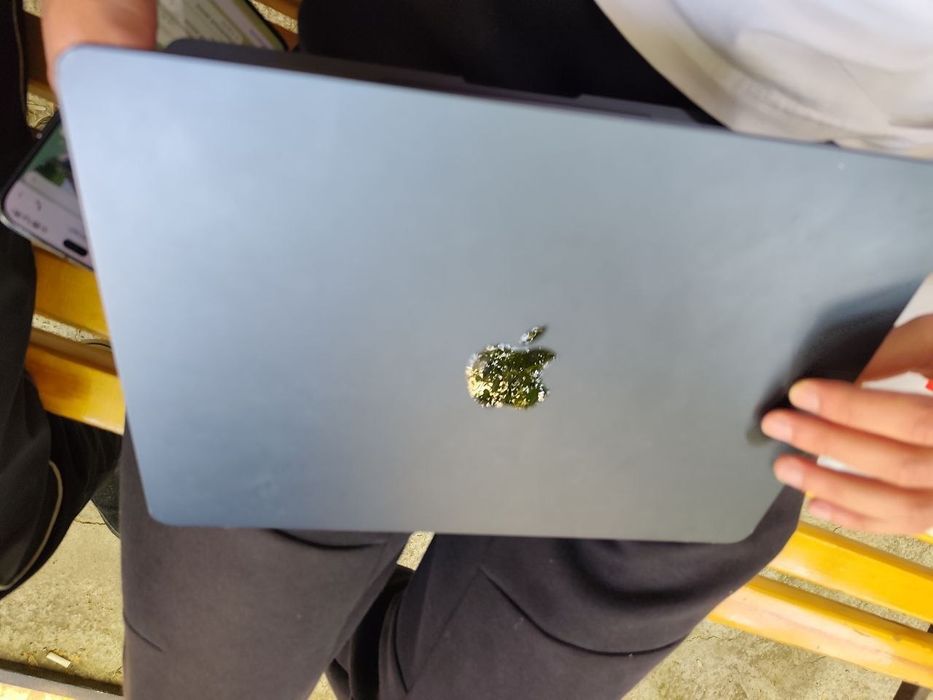 Macbook air m3 (синий)