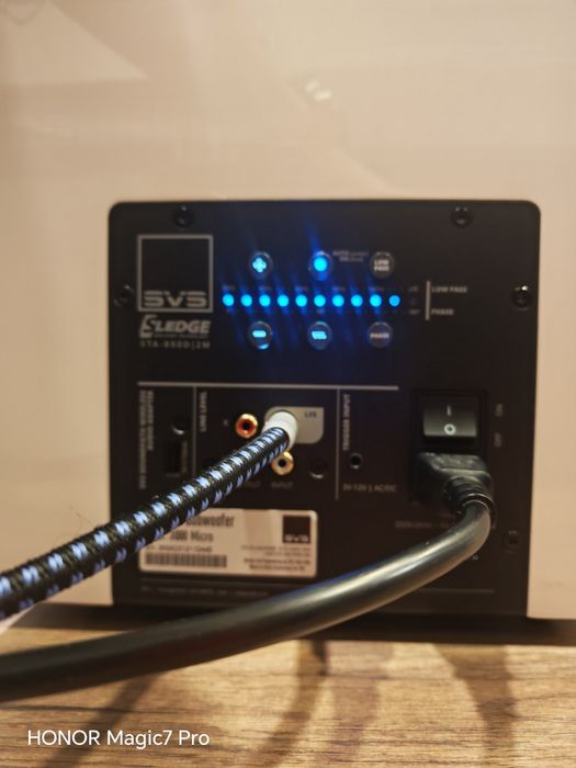 Subwoofer SVS 3000 Micro PRO 800w  RMS micul monstru!