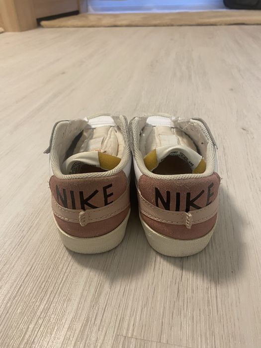 Nike blazer Low Pink