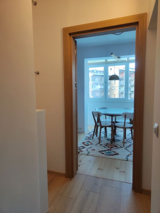 Дава се под наем Тристаен апартамент в Благоевград, Освобождение - 65 кв.м за 357 € - Снимка #4