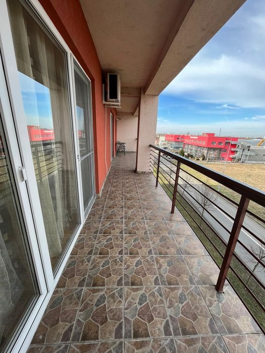 Inchiriez apartament 3 camere,bloc nou,Micalaca