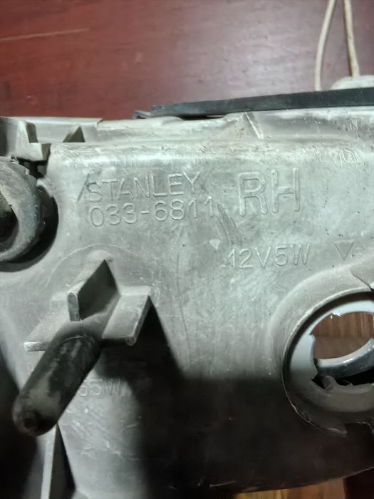 Мазда Xedos 9 фара правая