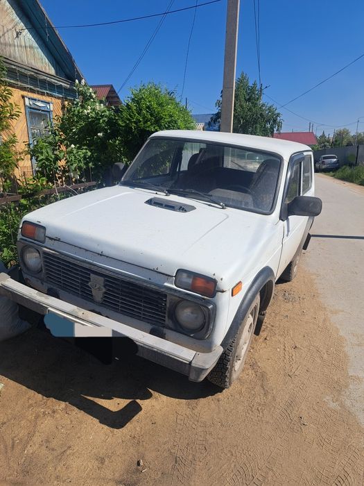 Продам ниву 10 года.