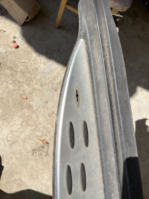 Mercedes Benz GLC десен праг