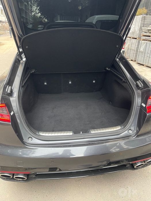 KIA stinger tvinturbo 3.3
