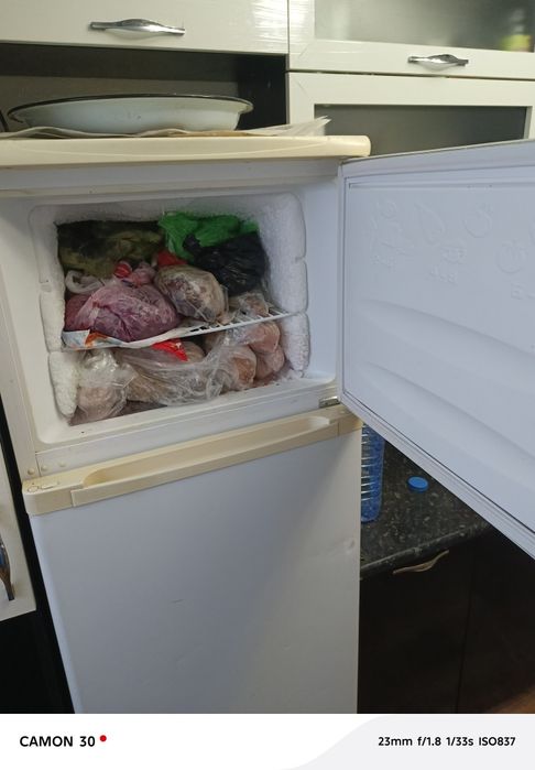 Продам холодильник