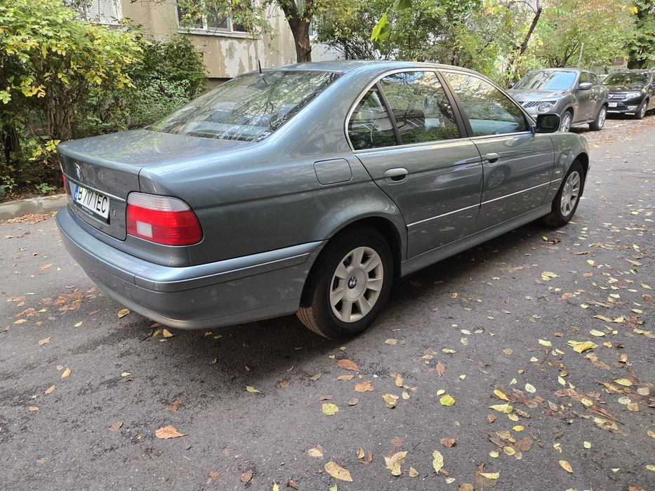 BMW Seria 5 2001 — imagine 2