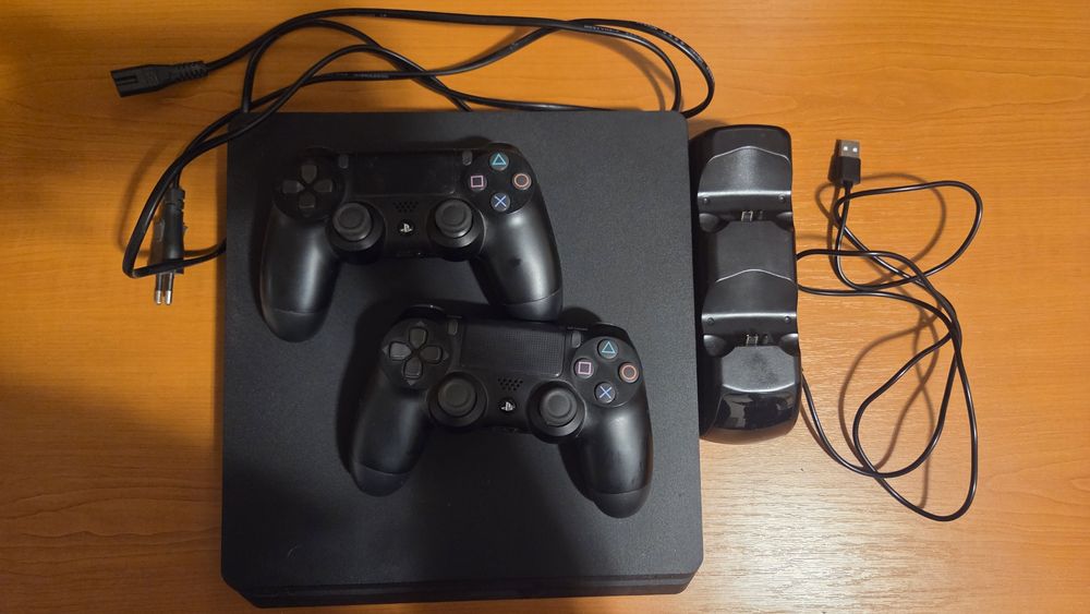 PlayStation 4  Slim