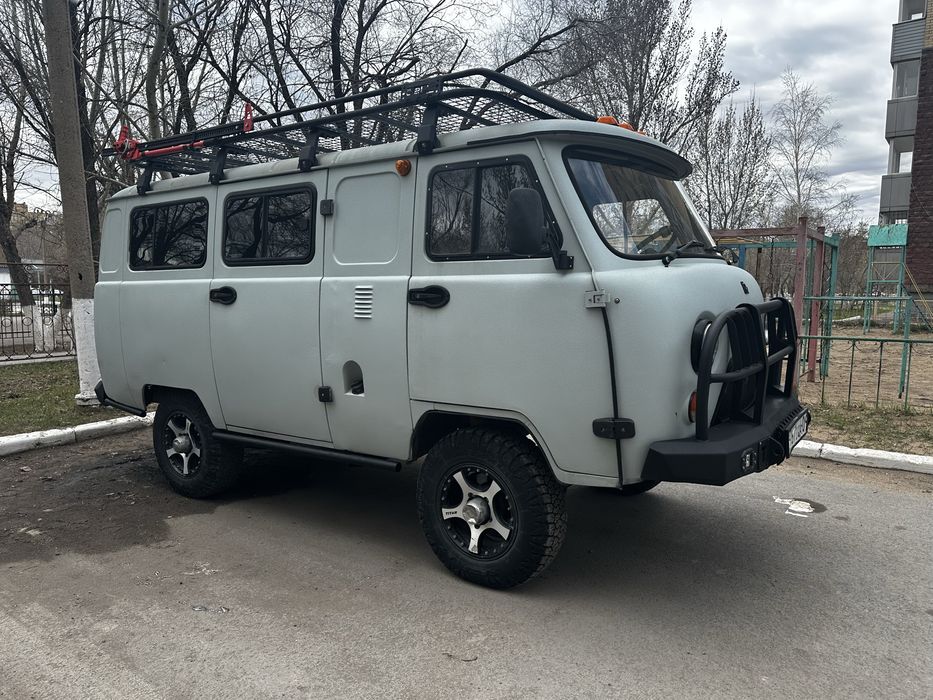 Продаю уаз буханку