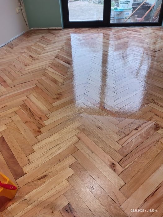 Циклене на паркет и дюшем