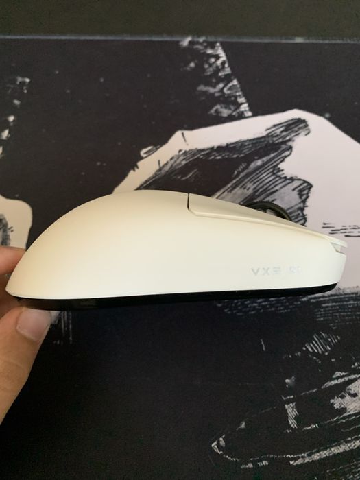 Продам vxe r1 se+