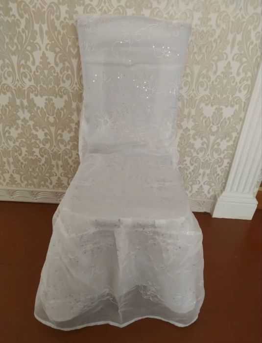 Чехлы для стульев с бантиками разных видов