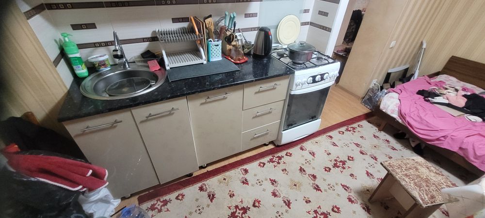 Продам кухонный гарнитур