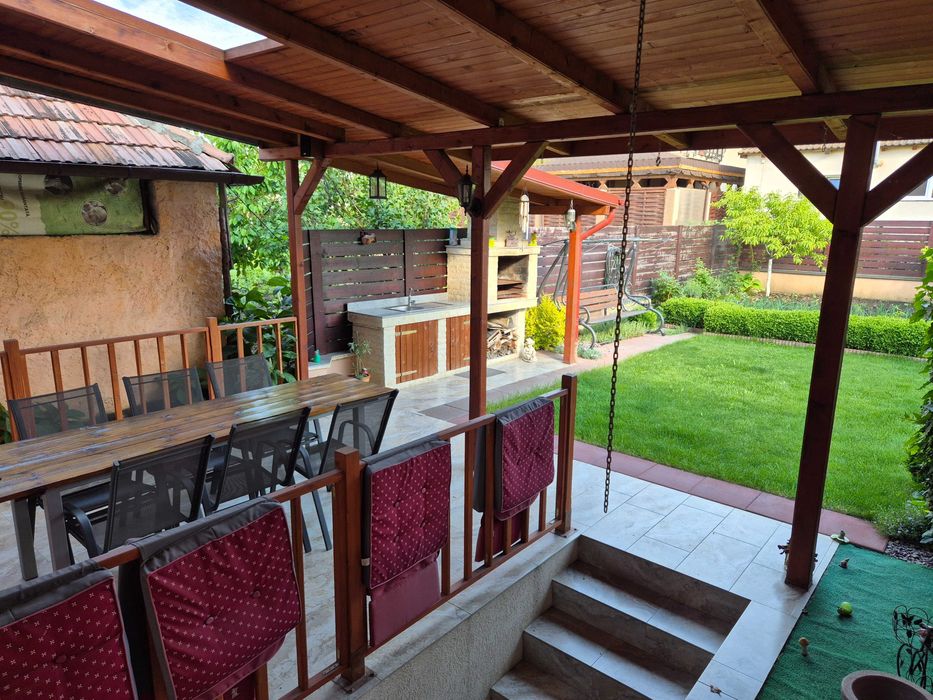 Casa de vanzare Dezmir