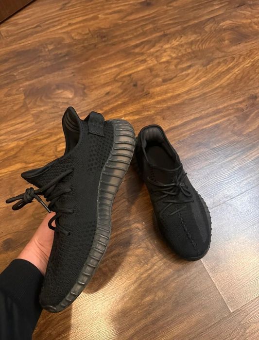 Yeezy 350 czarne