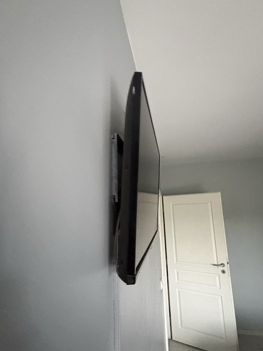 Vand televizor samsung diagonala 81 cm