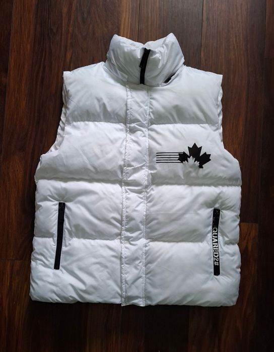 елек "DSQARED2" бял с пух