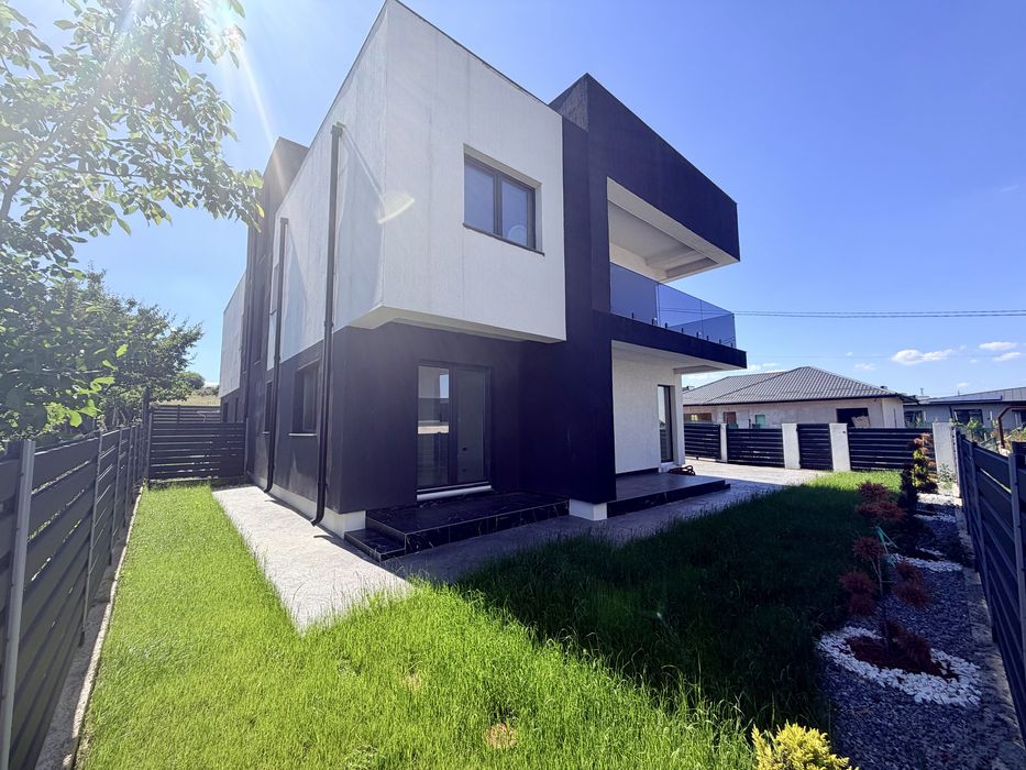 VILA TIP Duplex PREMIUM P+1E+Terasa Panoramica 4 Camere 2 Băi 190 MP  REDIU
