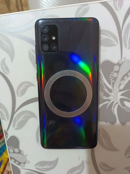 Samsung a51 sotiladi