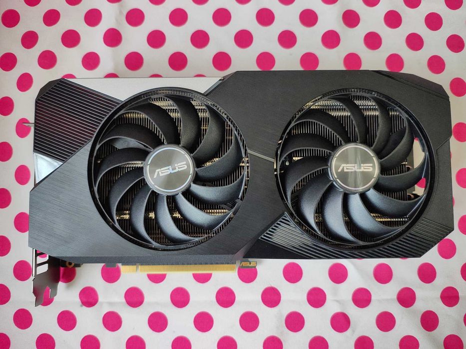 Placa video Asus RTX 3070 Dual OC 8GB GDDR6 256-bit.