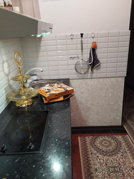 Продам 4 комнатную квартиру