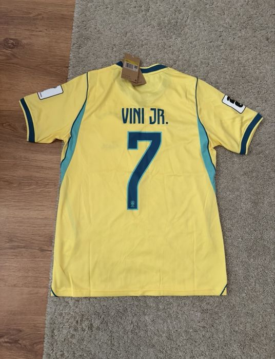 Tricou Vini jr.
