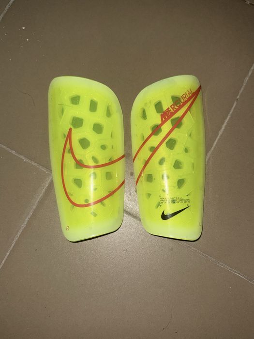 Щетки Футбольные