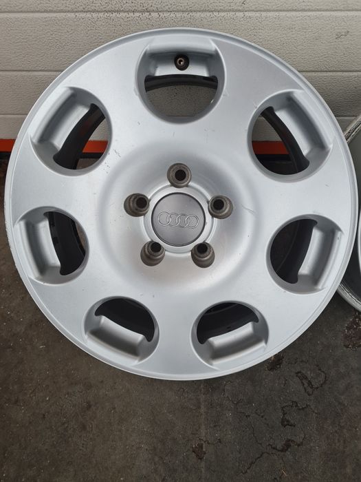 Оригинални джанти за АУДИ AUDI VW SEAT SKODA R16 5x112 ET42 7J