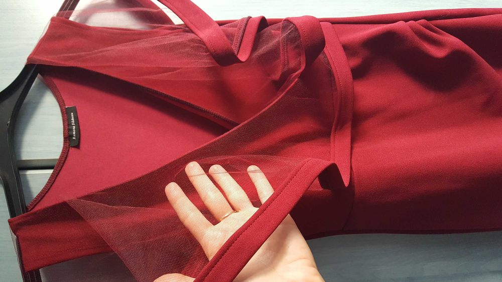 Rochita elastica, eleganta, cu voal, bordo xs/s