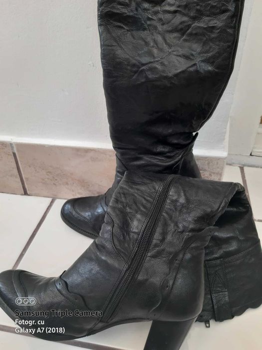 Doua perechi cizme piele naturala marime 36