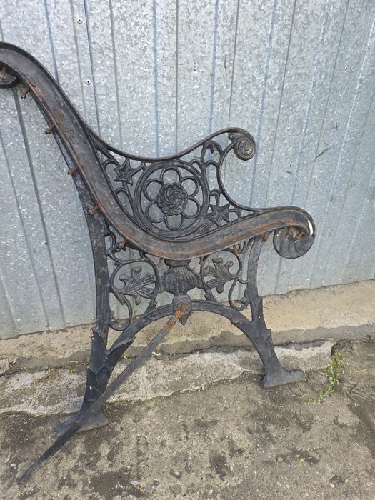 Picioare banca ornamentale din fonta, lemn